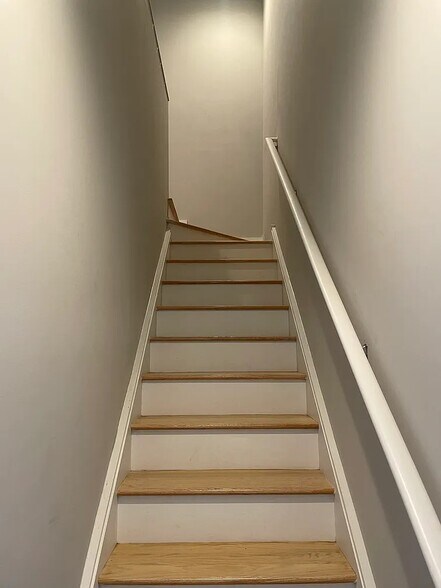 Building Photo - 1439 N Franklin St