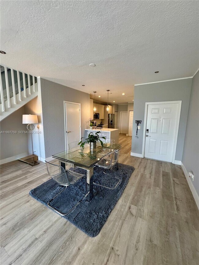 Building Photo - 2469 Cordoba Bend