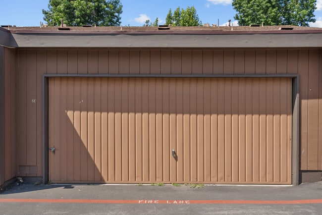 Building Photo - 14456 Foothill Blvd