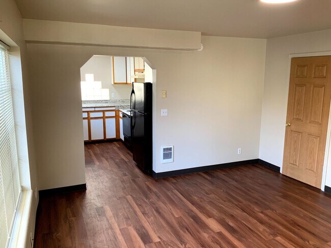 Building Photo - 2 Bedroom in Bethel-Danebo Area