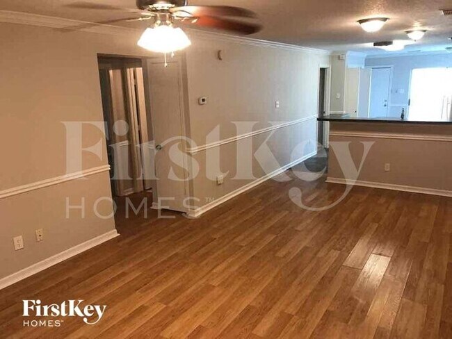 Building Photo - 20723 Patriot Park Ln