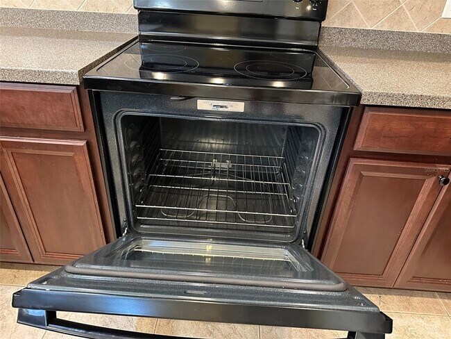 Building Photo - 11801 Castine St