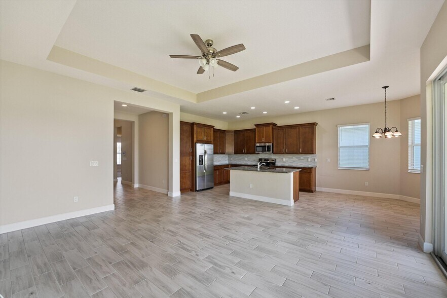 Building Photo - 16110 Whippoorwill Cir