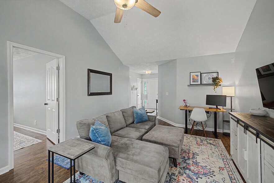 Building Photo - 401 Niagra Ln