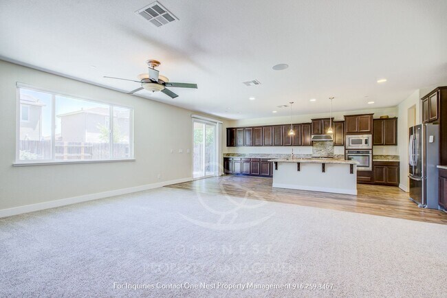 Building Photo - Charming Sorrento Home for Rent