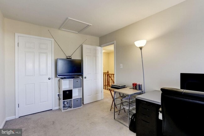 Building Photo - 6069 Crown Royal Cir