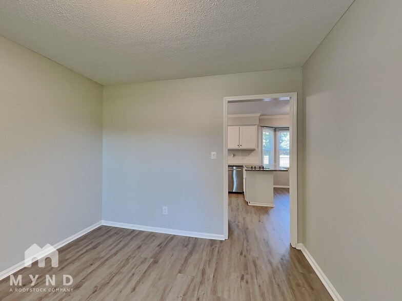 Building Photo - 9205 Meadow Sweet Ct