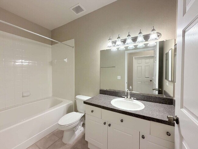 Building Photo - 2138 Chianti Pl