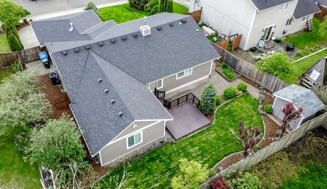 Building Photo - 4-Bedroom, 2-Bathroom Rambler with Beautiful Features and Mountain Views!