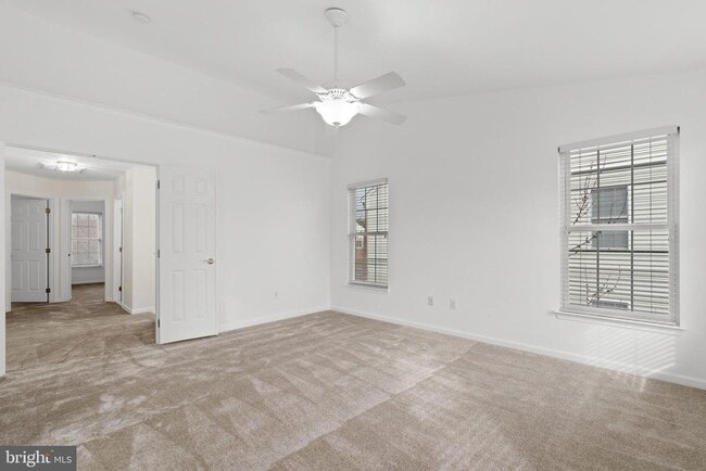 Building Photo - 128 Ivy Hills Terrace