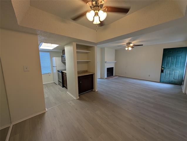 Building Photo - 7431 Holly Hill Dr
