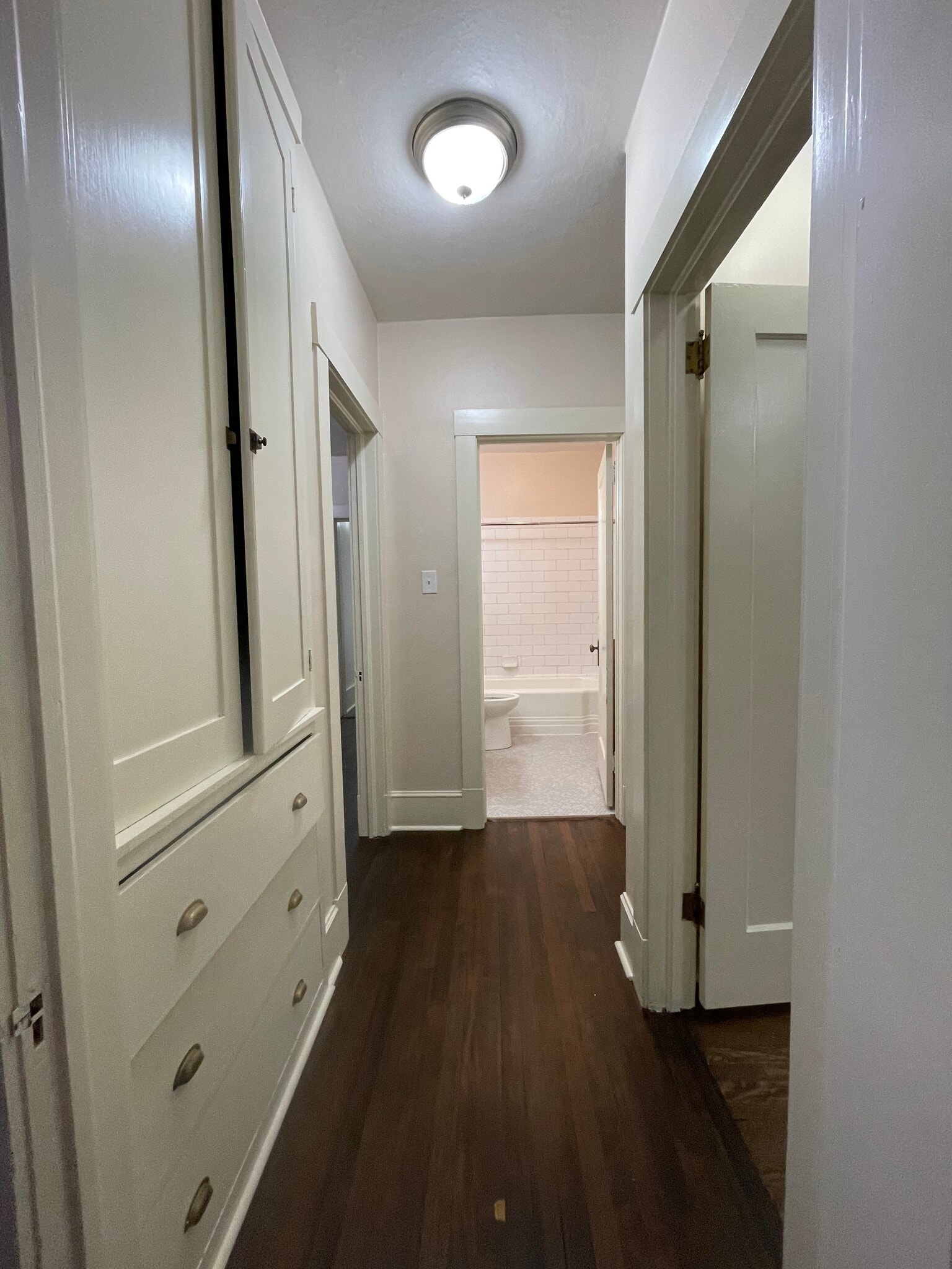 Building Photo - 264 E 4800 S