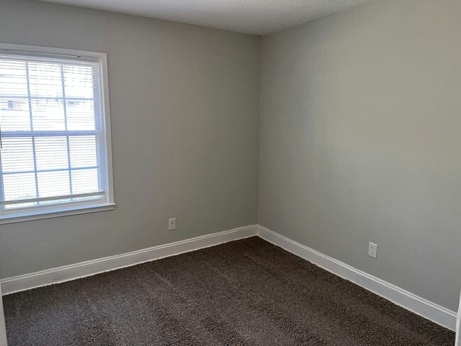 Building Photo - 3625 Flint St