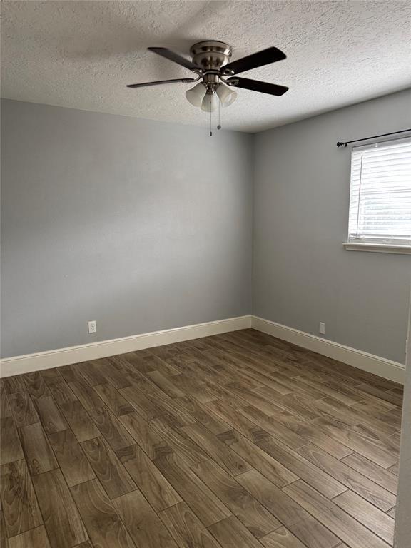 Building Photo - 7240 Kings Dr