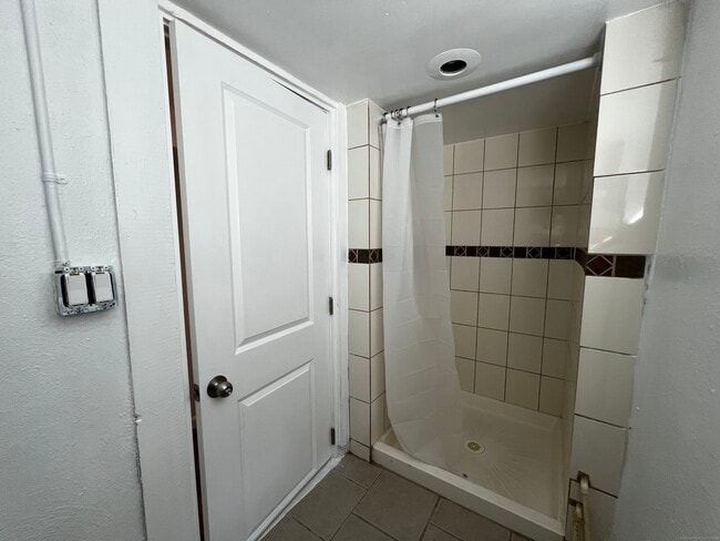 Building Photo - 24 Martone St