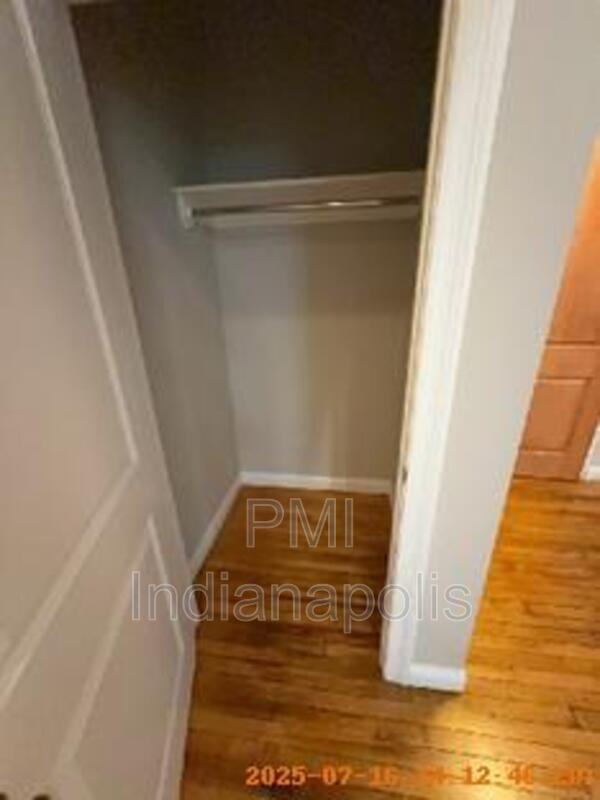 Building Photo - 141 S Meridian St