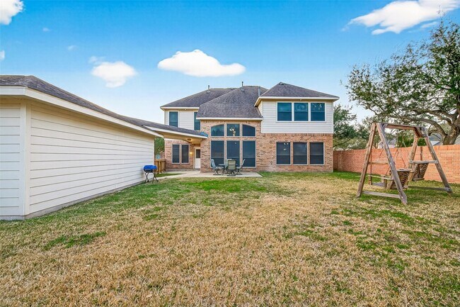 Building Photo - 21103 Falcon Creek Ct