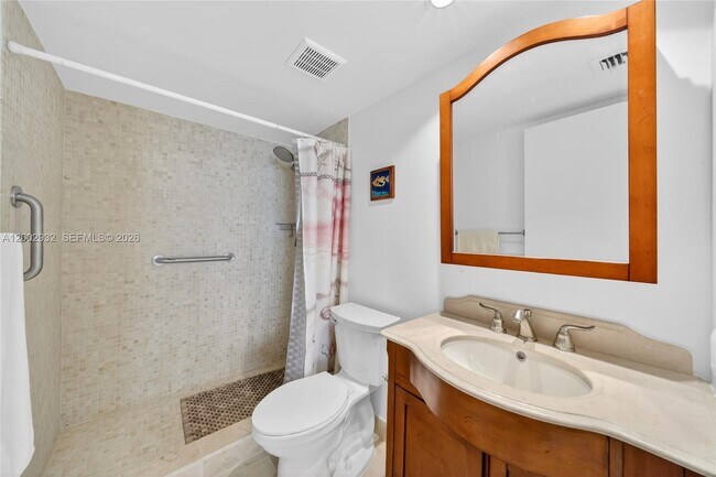 Building Photo - 6767 Collins Ave