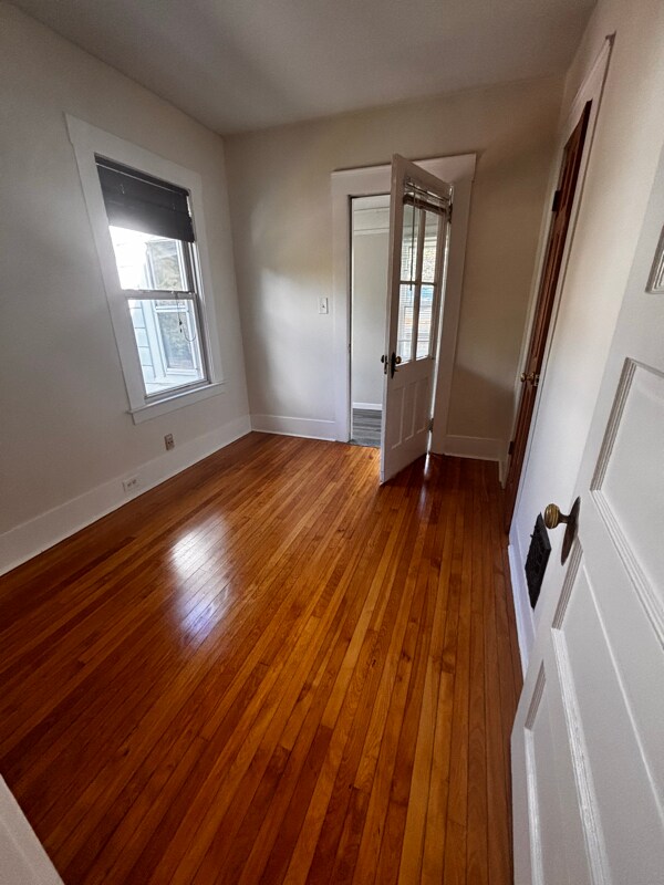 Building Photo - 418 Crossett St