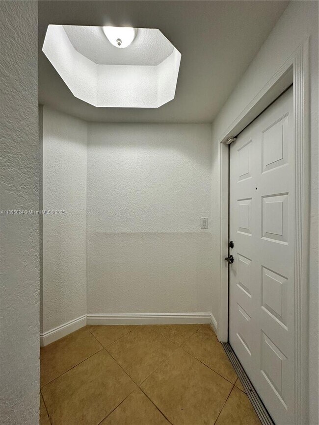 Building Photo - 10700 NW 66th St