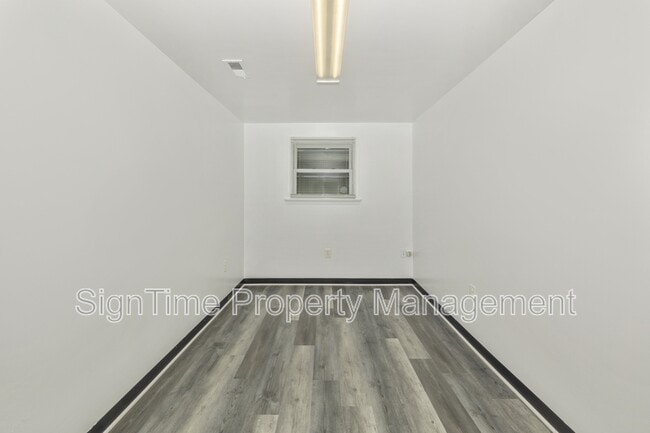 Building Photo - 796 Frederick St