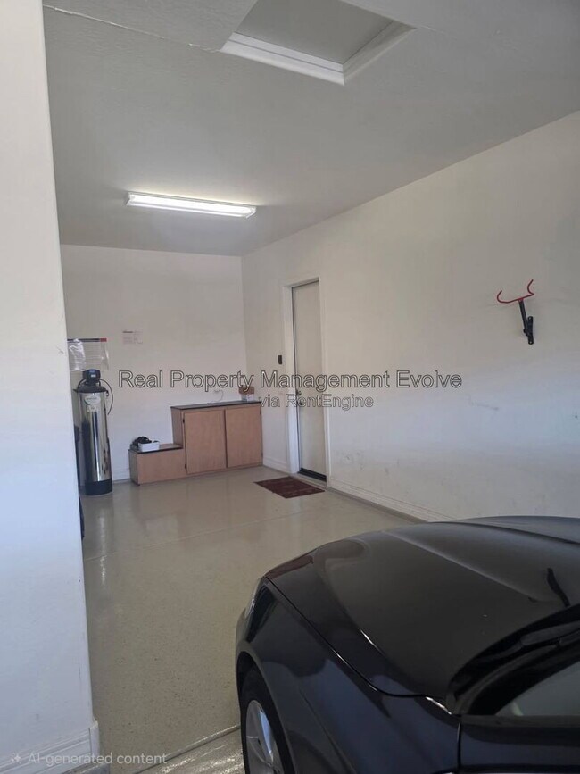 Building Photo - 2307 E Mahogany Pl