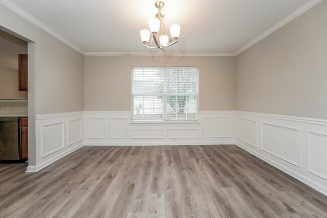 Building Photo - 1452 Shelnut Ct