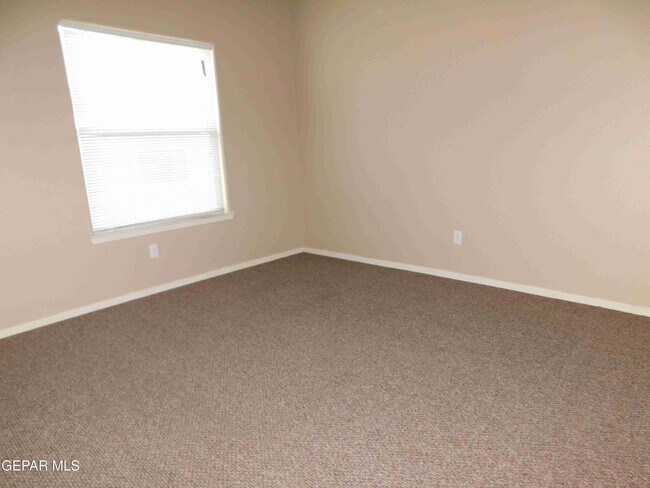 Building Photo - 14628 Rockbridge