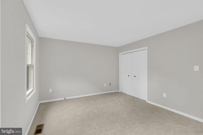Building Photo - 5626 Fort Corloran Dr