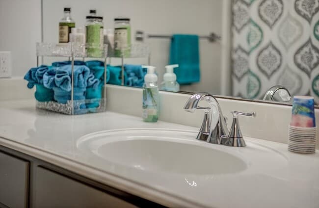 Building Photo - 22 Winged Foot Dr