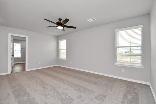 Building Photo - 27023 Beacon Glen Dr