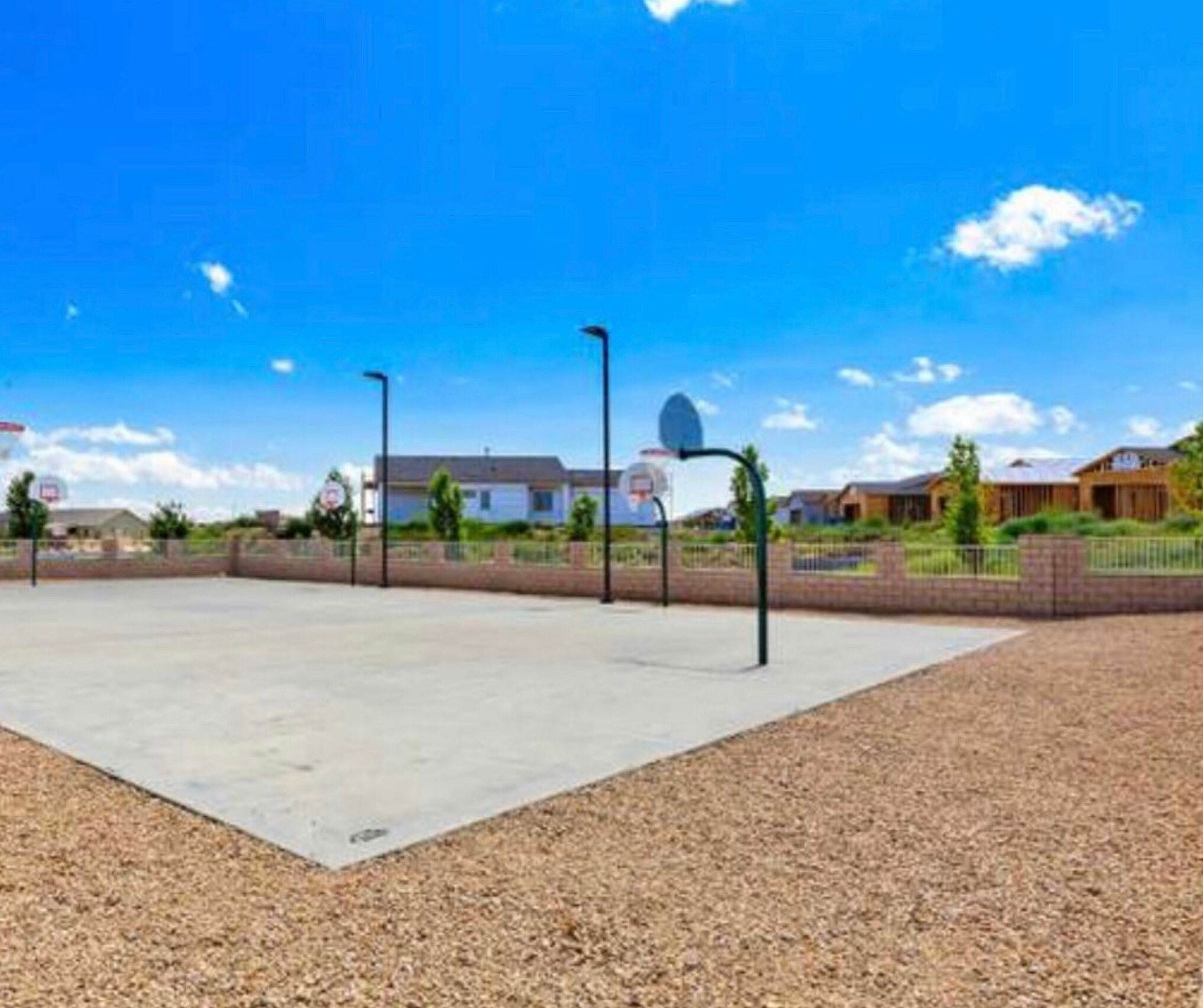 Basketball Courts - 5649 N Teaberry Ln