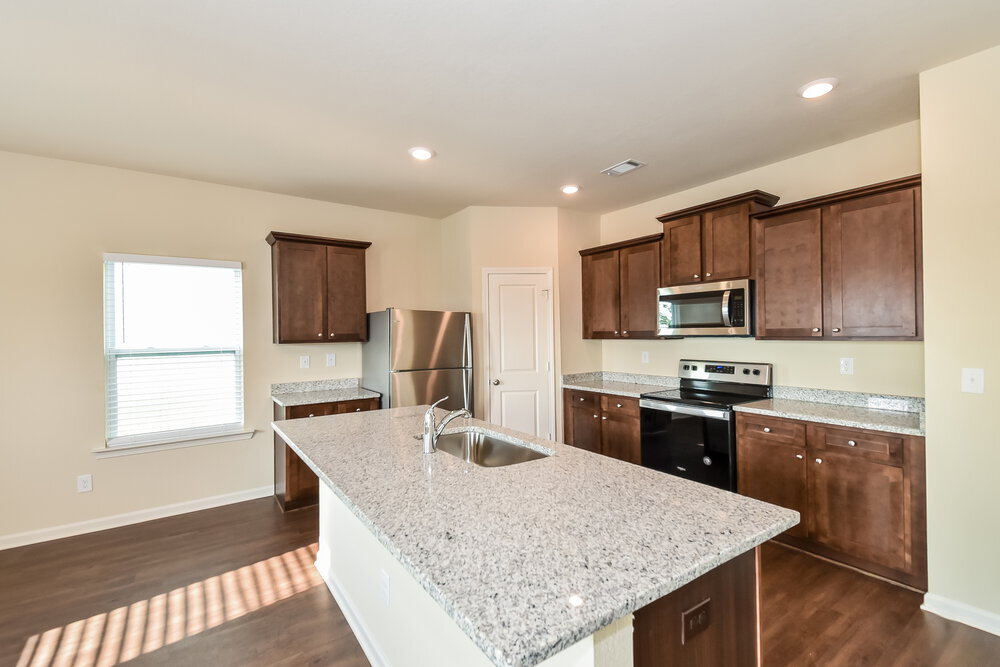 Building Photo - 3531 Falconwood Dr