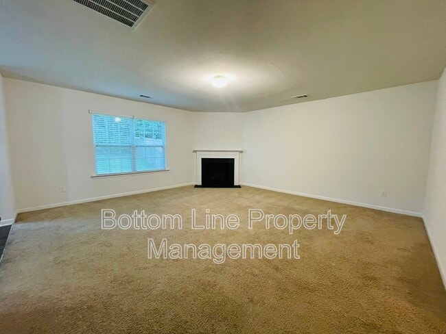Building Photo - 5316 Park Brook Dr