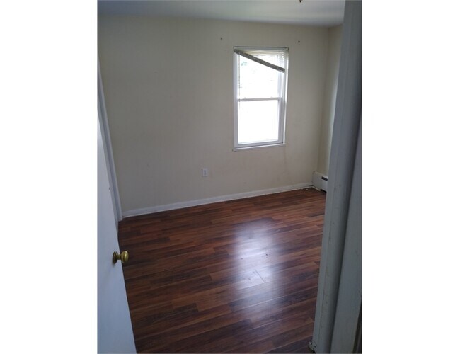 Building Photo - 2853 Cleveland Ave
