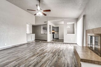 Building Photo - Stylishly Updated Home with Spacious Living and Ample Outdoor Space