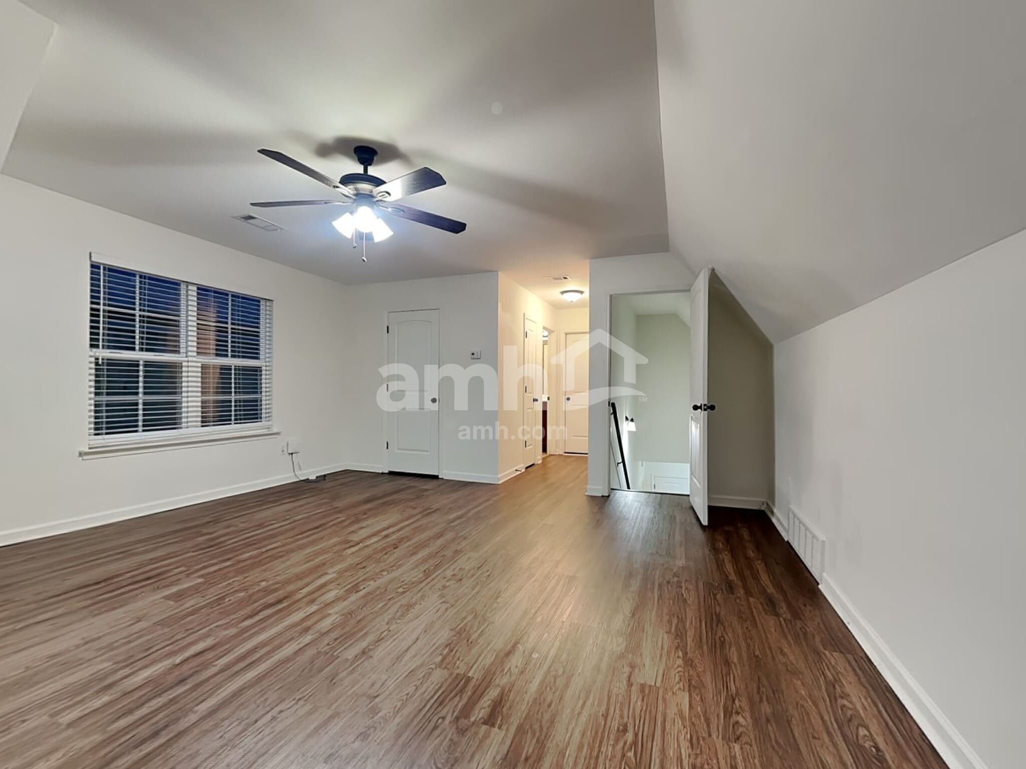 Building Photo - 6795 Jessie Hoyt Dr