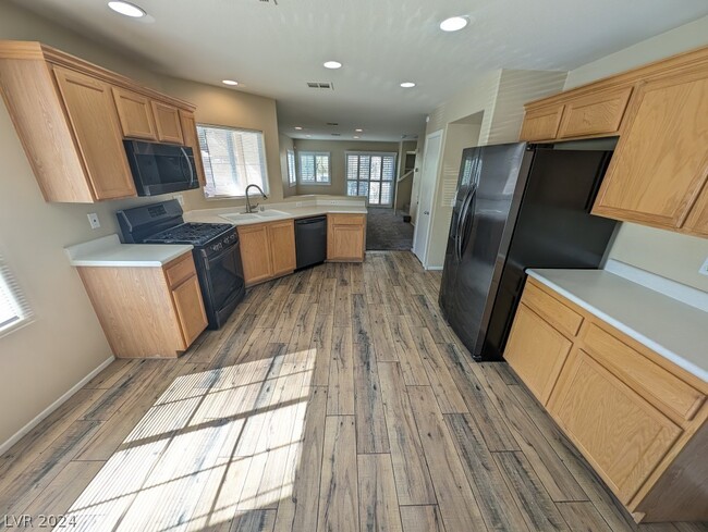 Building Photo - 10388 Poker Alice Ct