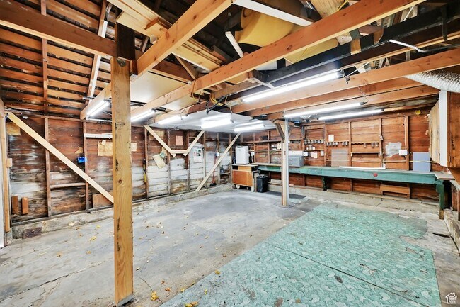 Building Photo - 7899 S Grant St