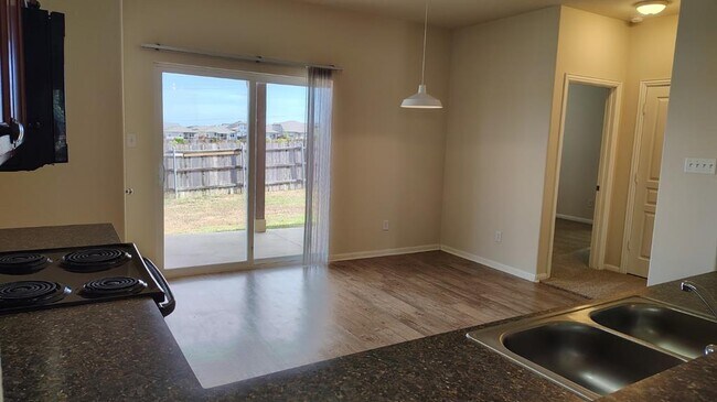 Building Photo - 13601 Coomer Path