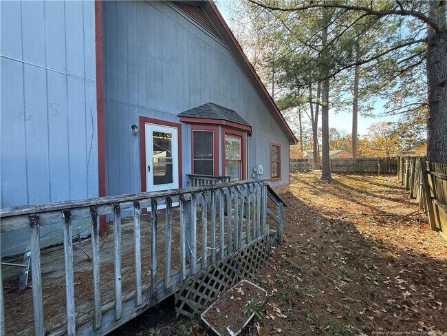 Building Photo - 7311 Bass Dr