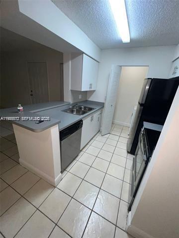 Building Photo - 1257 SW 46th Ave