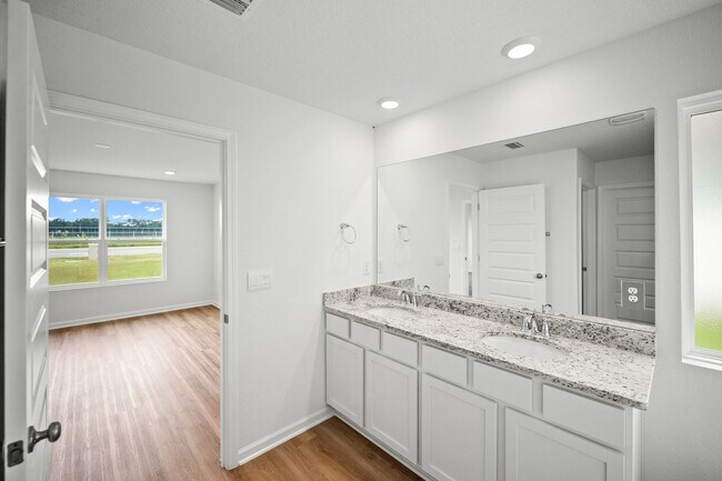 Building Photo - 1287 Hayward Lp