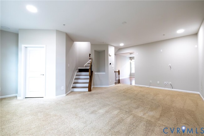 Building Photo - 1903 Old Brick Rd