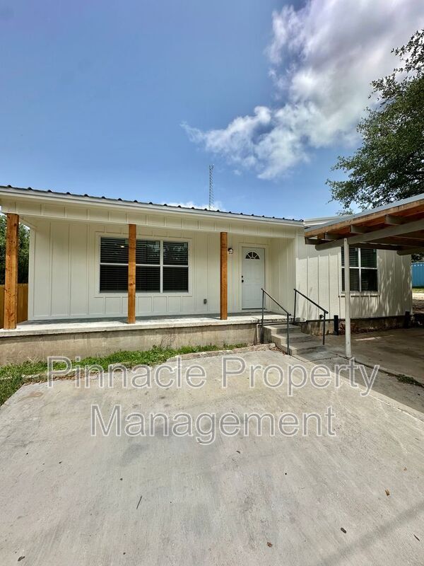 Building Photo - 4602 McKee St
