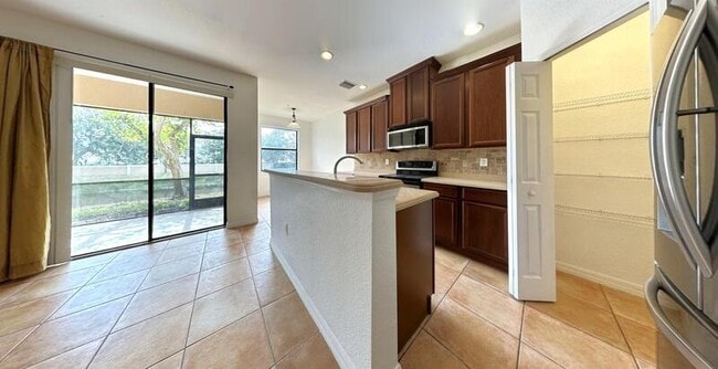 Building Photo - 4207 Via Piedra Cir