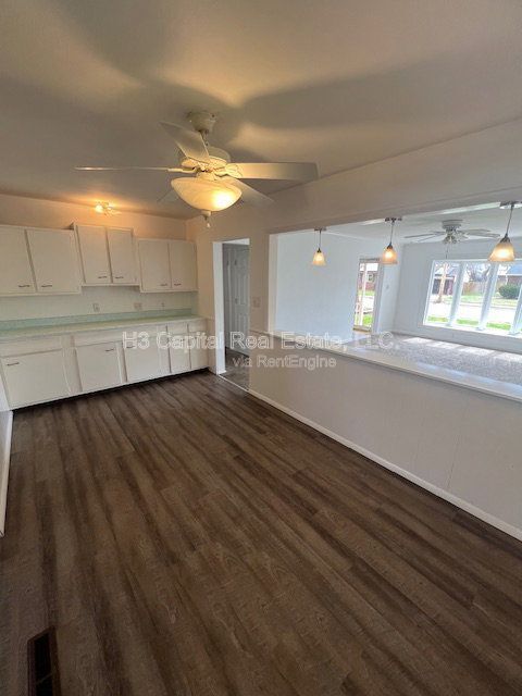 Building Photo - 2349 Clark Ave