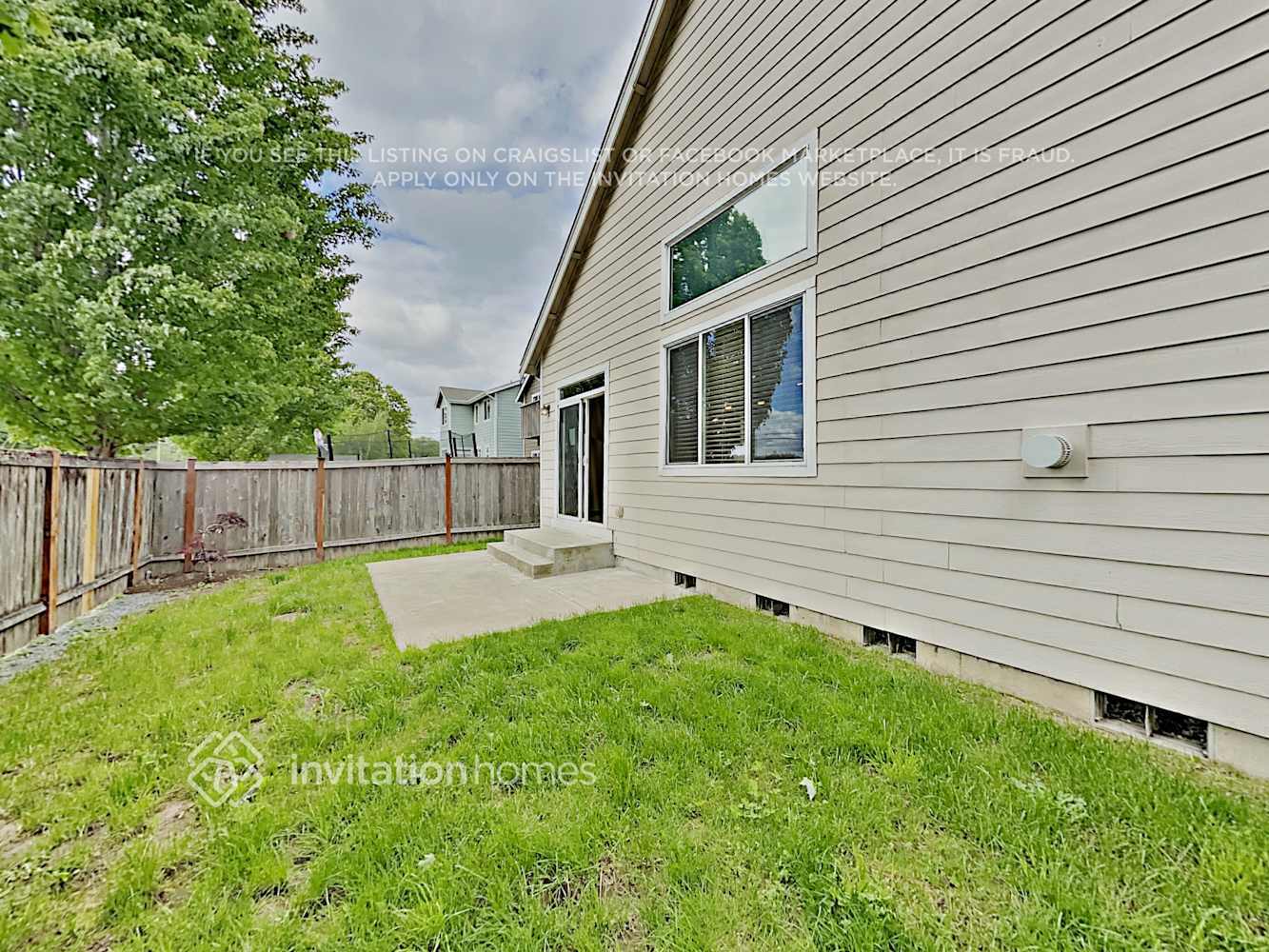 Building Photo - 1009 Eagle Ave SW