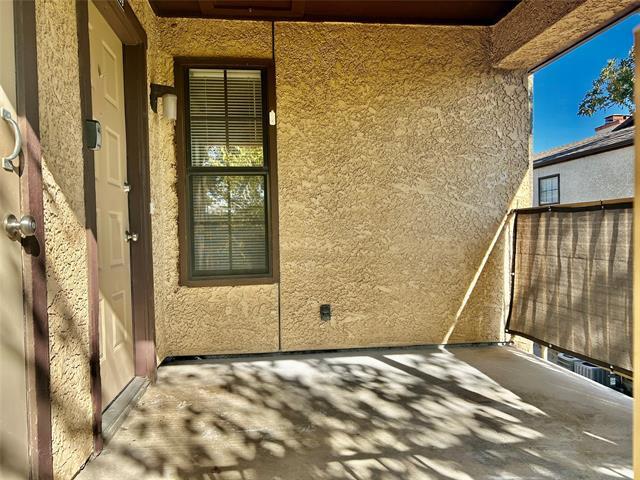 Building Photo - 409 Crestline Dr