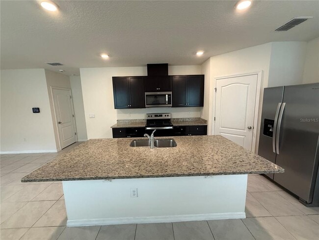 Building Photo - 2626 Angel Fls Dr